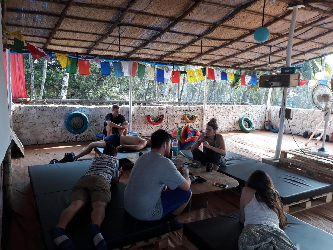 Rainbow Lining Hostels Palolem Kültér fotó